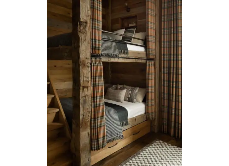 Dortoir réalisé sur mesure, ambiance alpine en Haute-Savoie